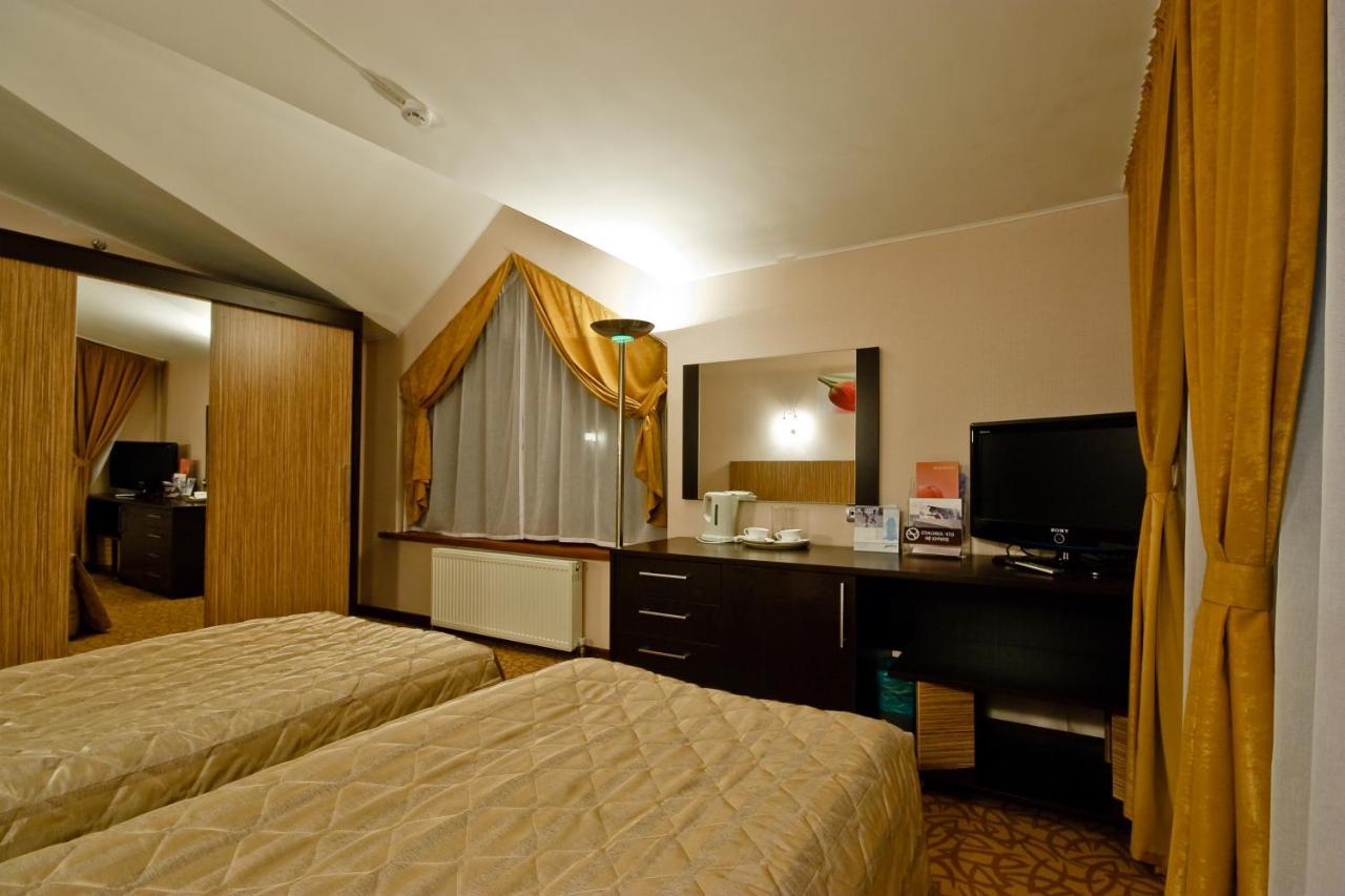 Kapriz Karakol Hotell Exteriör bild