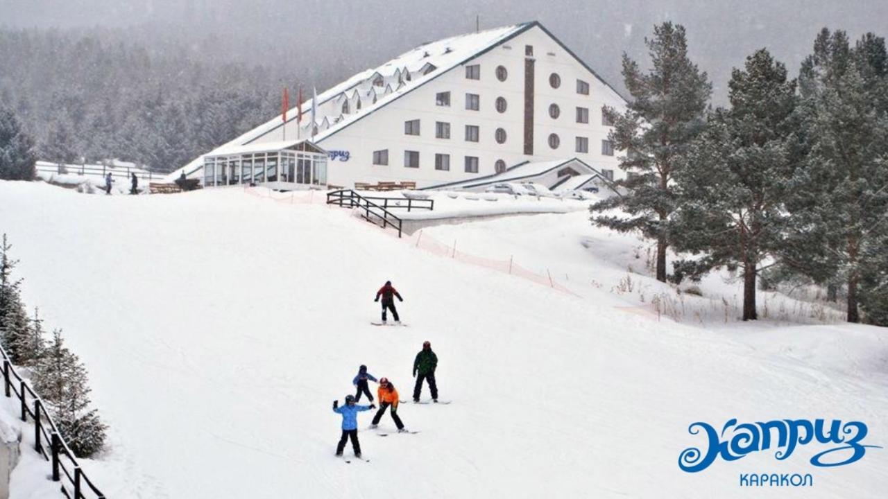 Kapriz Karakol Hotell Exteriör bild